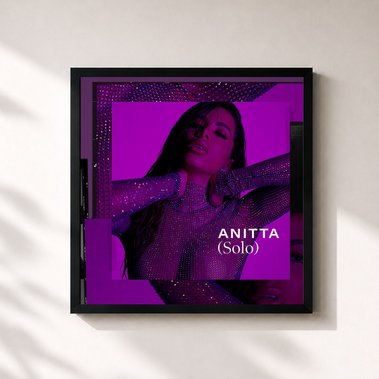 #noir Tableau carré de l'album Solo de Anitta, cadre noir 32x32 cm