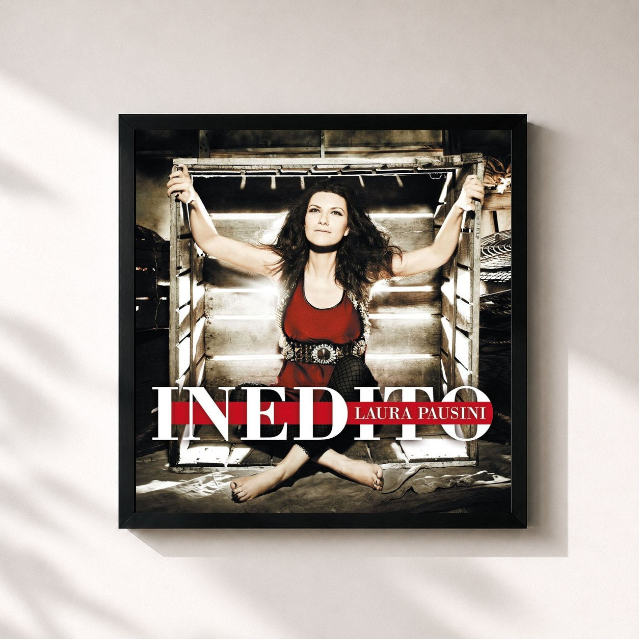 #noir Tableau carré de l'album Inedito de Laura Pausini, cadre noir 32x32 cm