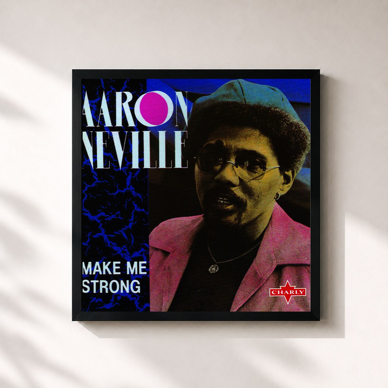#noir Tableau carré de l'album Make Me Strong de Aaron Neville, cadre noir 32x32 cm