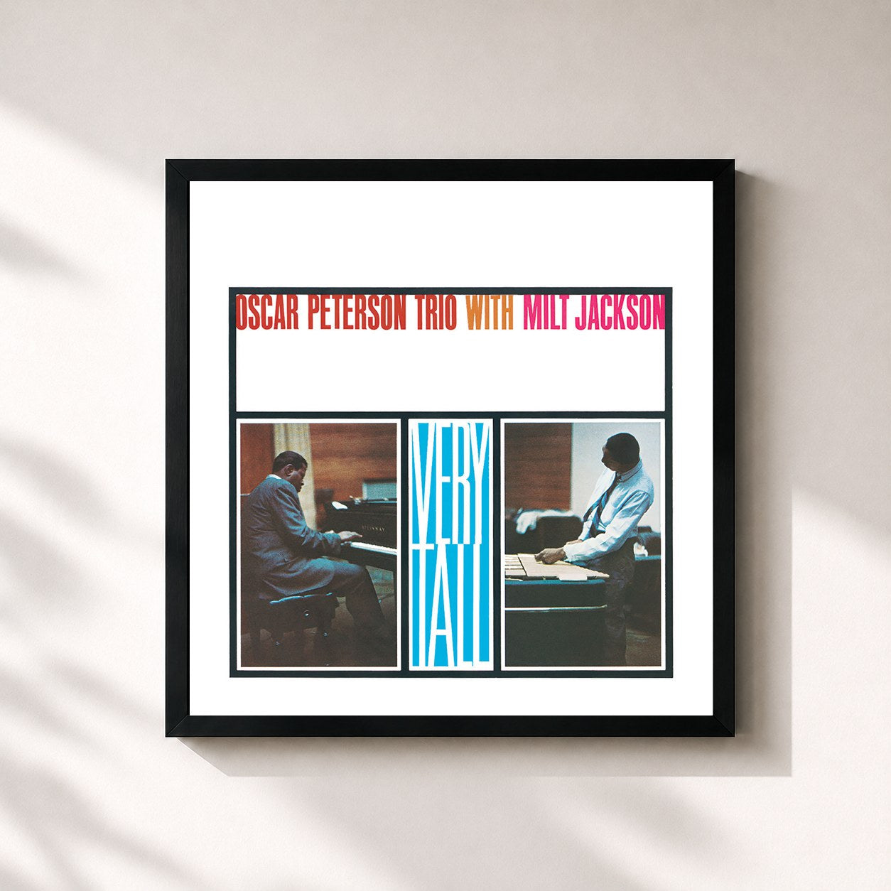 #noir Tableau carré de l'album Very Tall de Oscar Peterson, cadre noir 32x32 cm