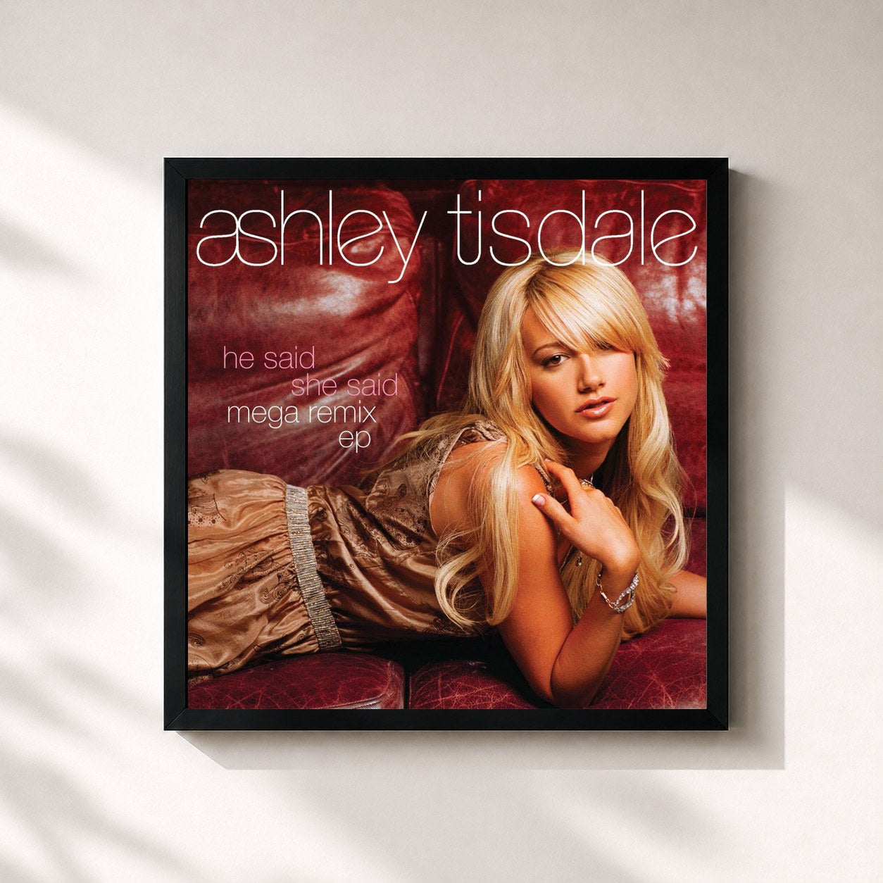 #noir Tableau carré de l'album He Said She Said MegaRemix EP de Ashley Tisdale, cadre noir 32x32 cm