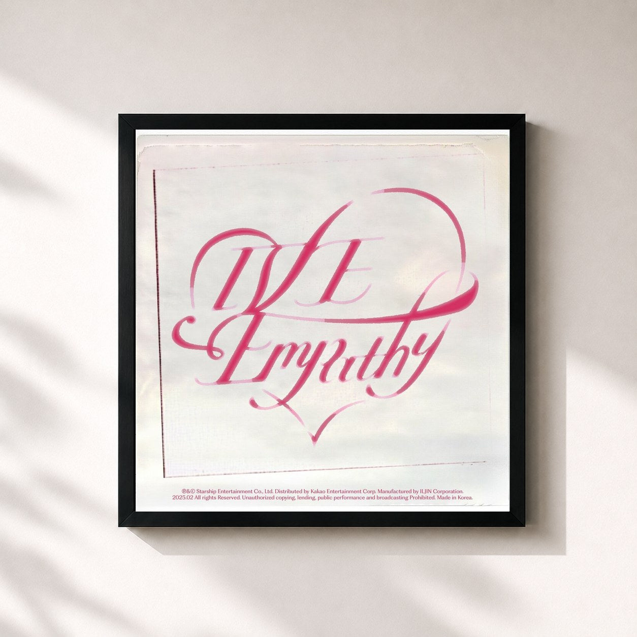 #noir Tableau carré de l'album IVE EMPATHY de IVE, cadre noir 32x32 cm