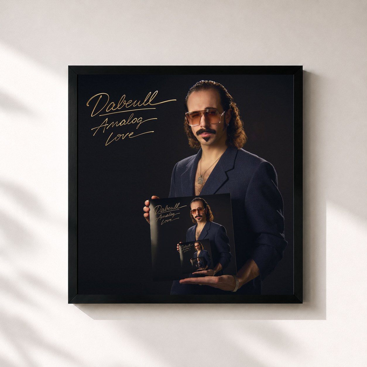 #noir Tableau carré de l'album Analog Love de Dabeull, cadre noir 32x32 cm