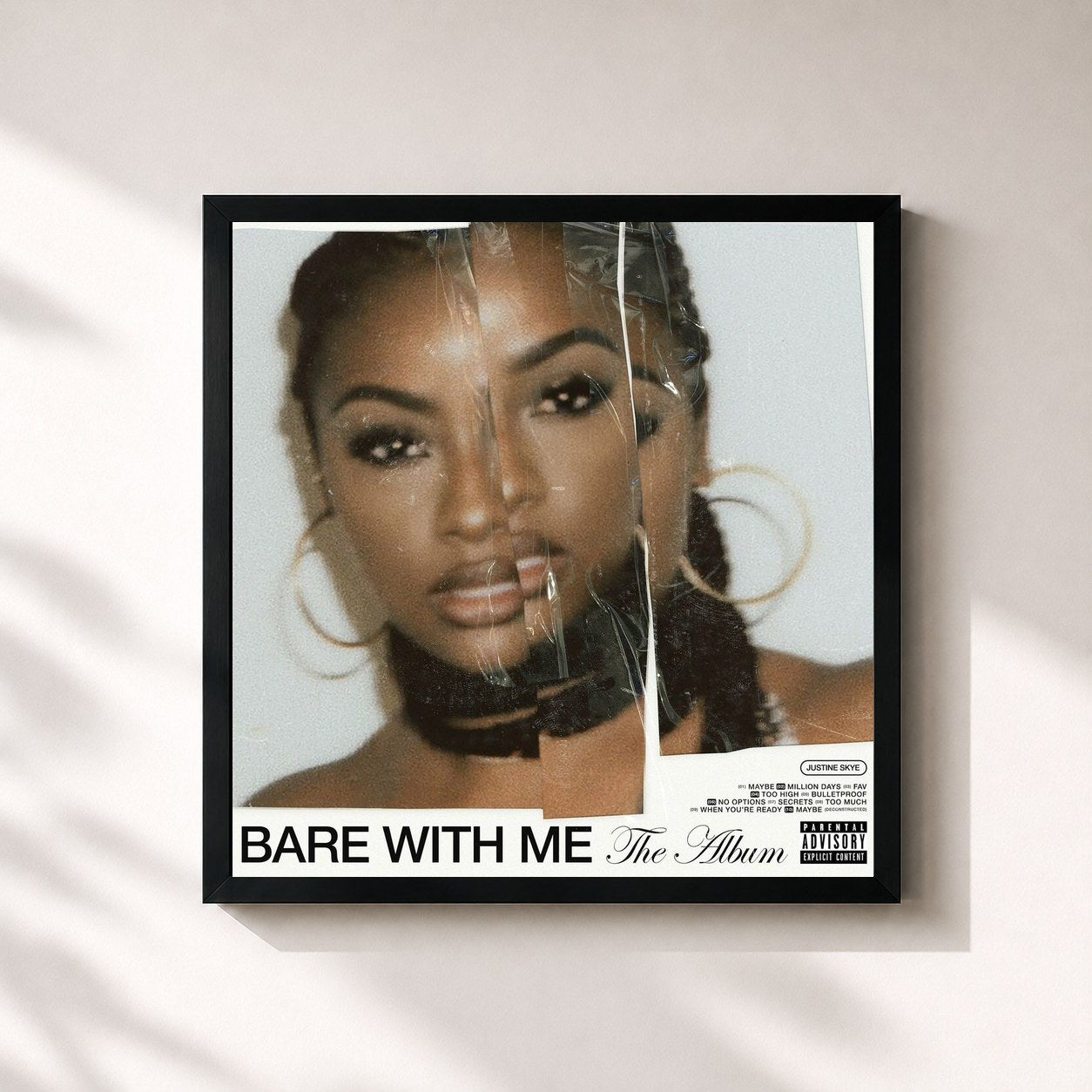 #noir Tableau carré de l'album BARE WITH ME (The Album) de Justine Skye, cadre noir 32x32 cm