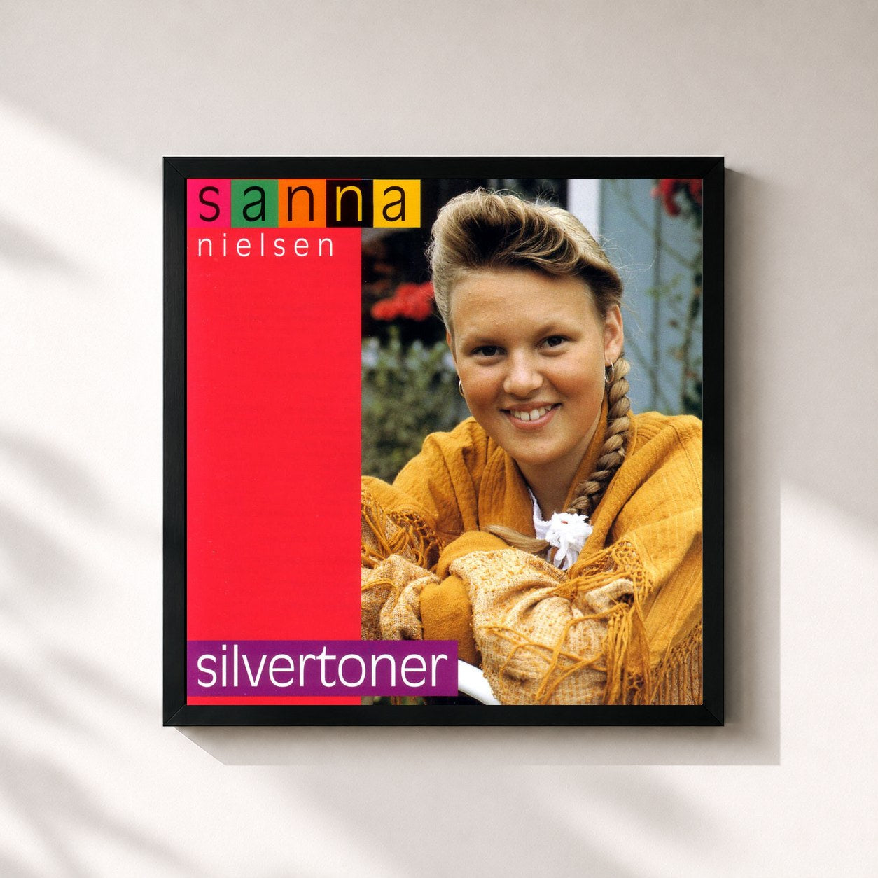 #noir Tableau carré de l'album Silvertoner de Sanna Nielsen, cadre noir 32x32 cm