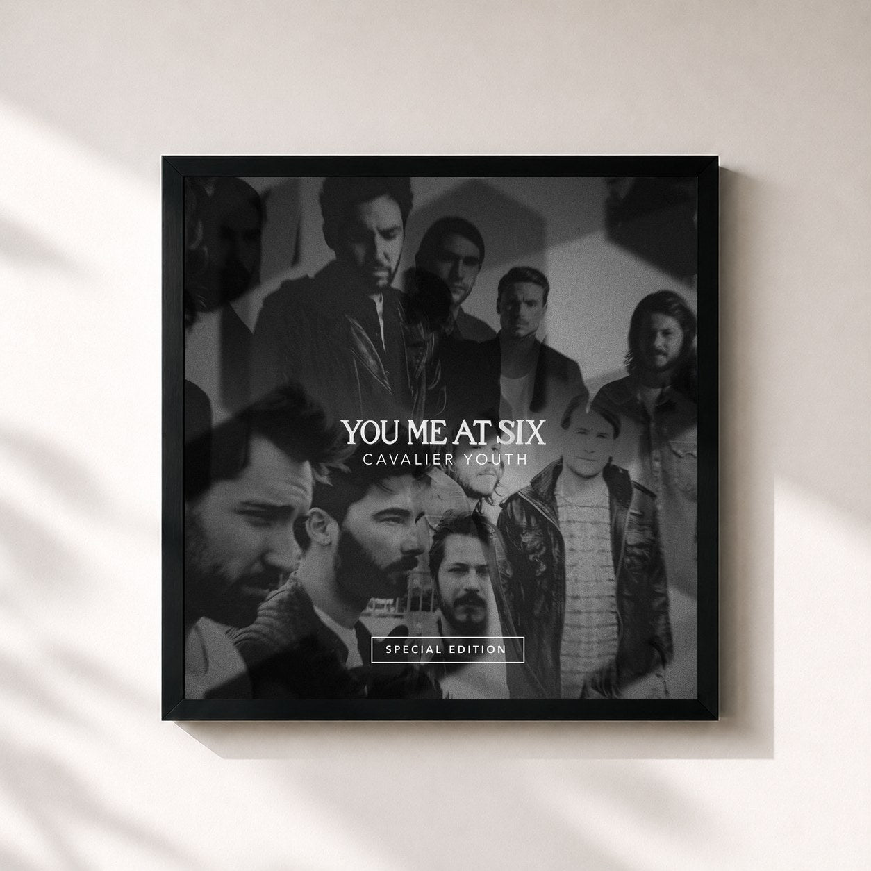 #noir Tableau carré de l'album Cavalier Youth (Special Edition) de You Me At Six, cadre noir 32x32 cm