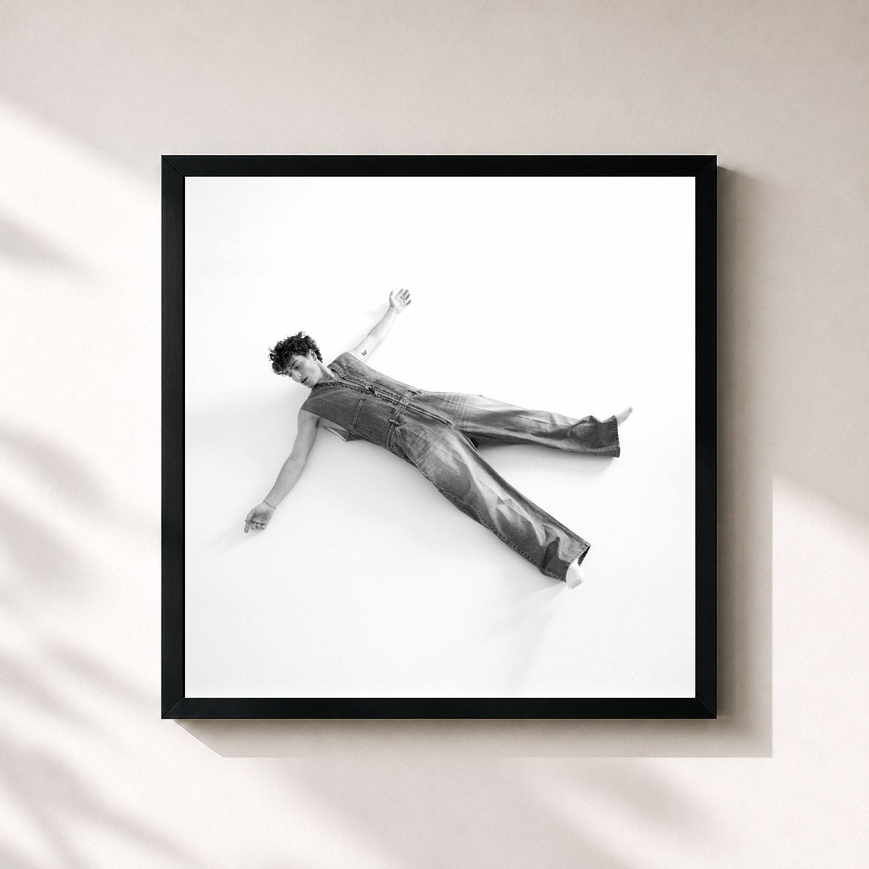 #noir Tableau carré de l'album Walk Me Home... de Benson Boone, cadre noir 32x32 cm