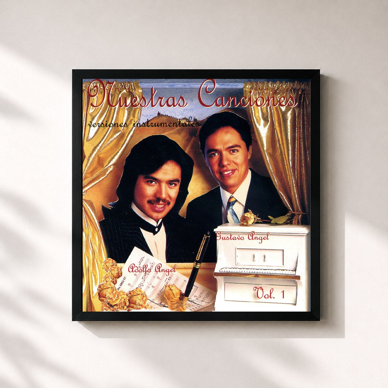 #noir Tableau carré de l'album Nuestras Canciones, Vol. 1 de Los Temerarios, cadre noir 32x32 cm