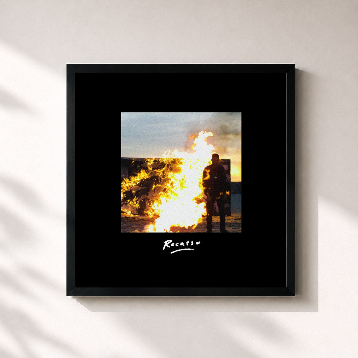 #noir Tableau carré de l'album Recasso de Sevn Alias, cadre noir 32x32 cm