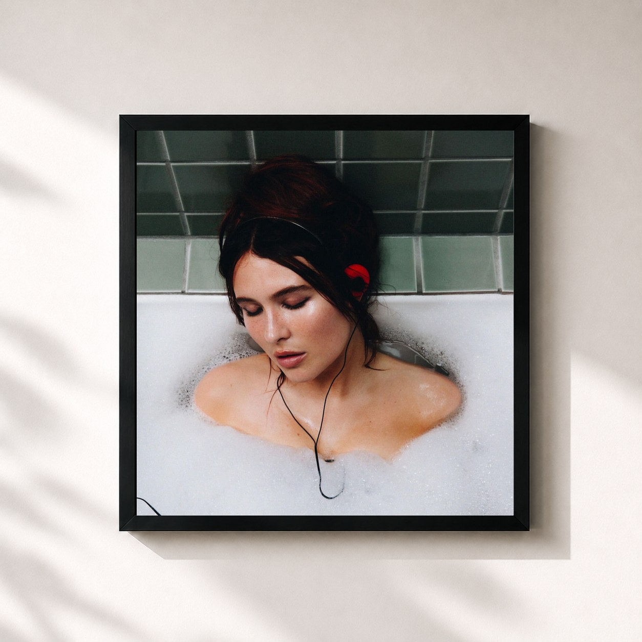 #noir Tableau carré de l'album Confessions de Mimi Webb, cadre noir 32x32 cm