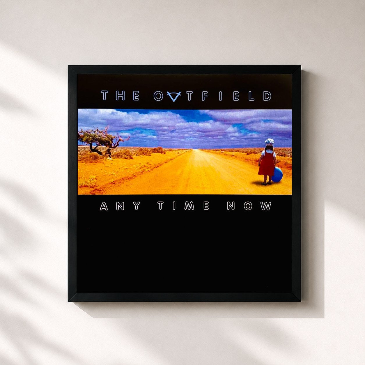 #noir Tableau carré de l'album Any Time Now de The Outfield, cadre noir 32x32 cm