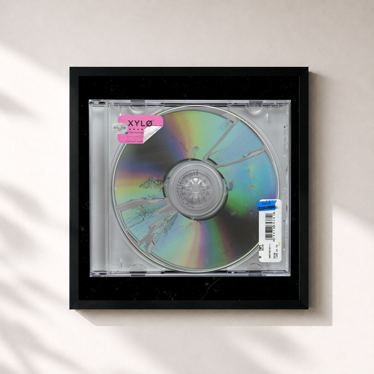 #noir Tableau carré de l'album The Instrumentals de XYLØ, cadre noir 32x32 cm