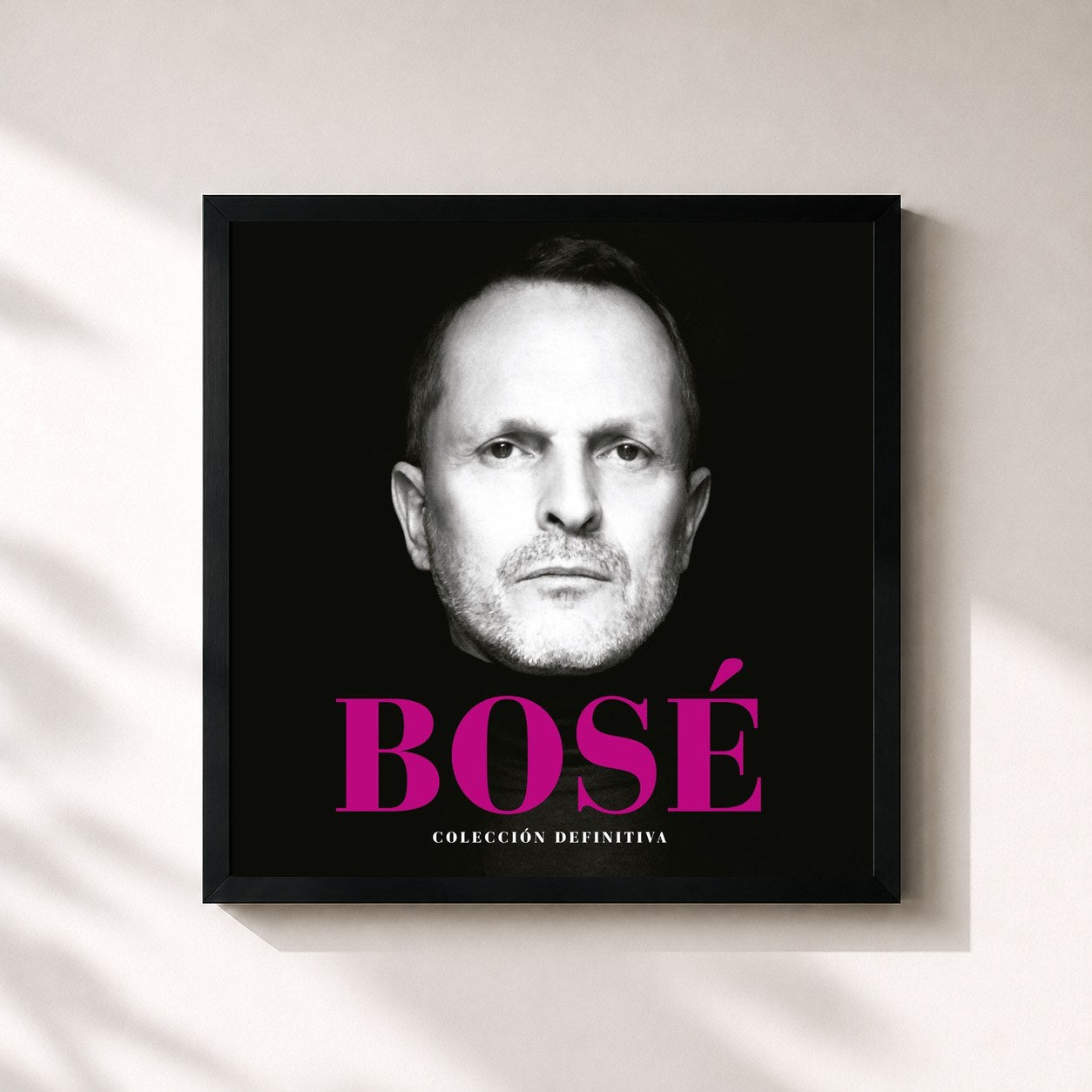 #noir Tableau carré de l'album Colección Definitiva de Miguel Bosé, cadre noir 32x32 cm
