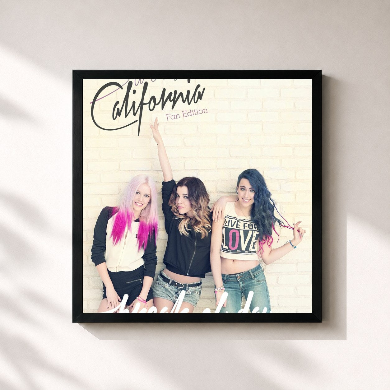 #noir Tableau carré de l'album Break of Day (Deluxe) de Sweet California, cadre noir 32x32 cm