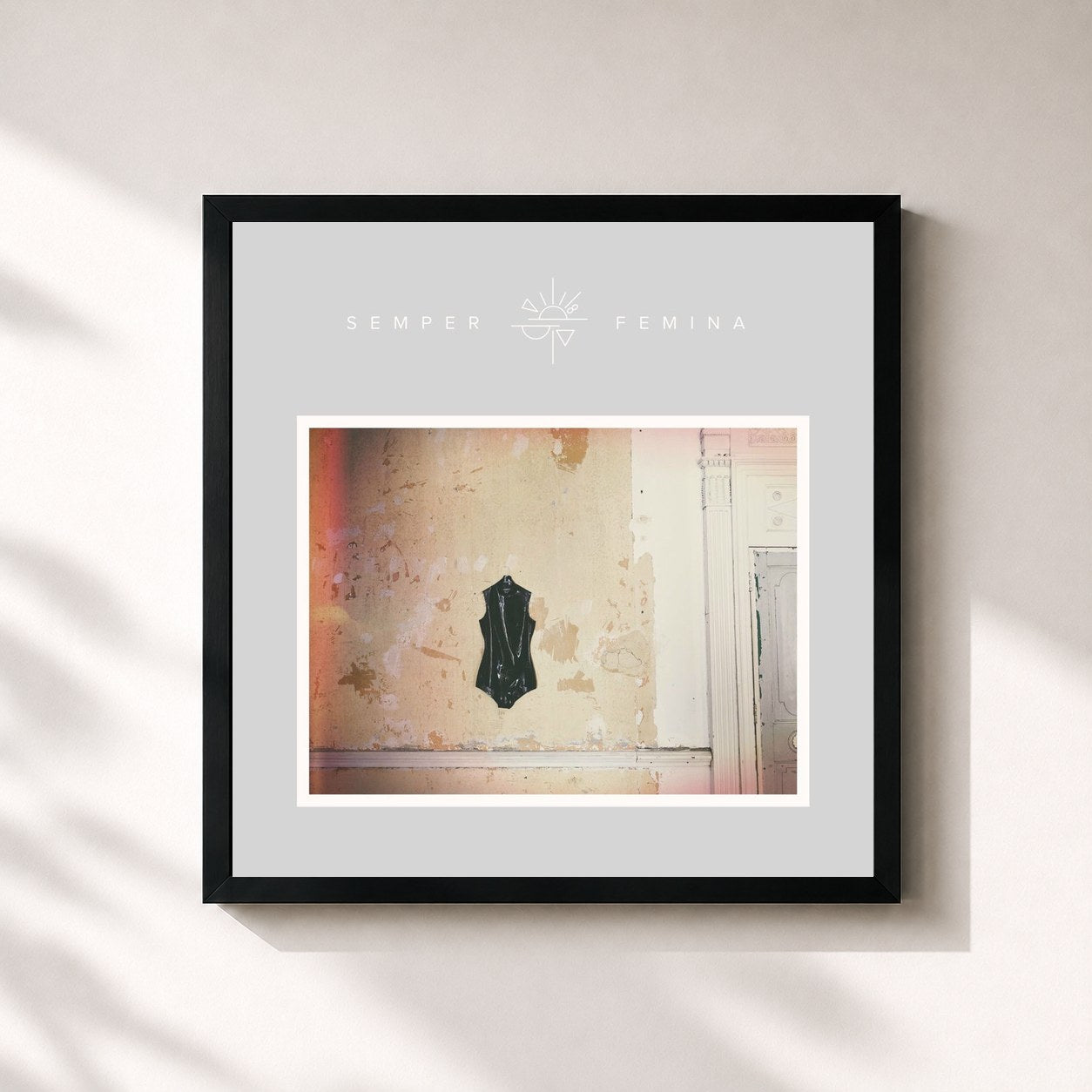 #noir Tableau carré de l'album Semper Femina de Laura Marling, cadre noir 32x32 cm