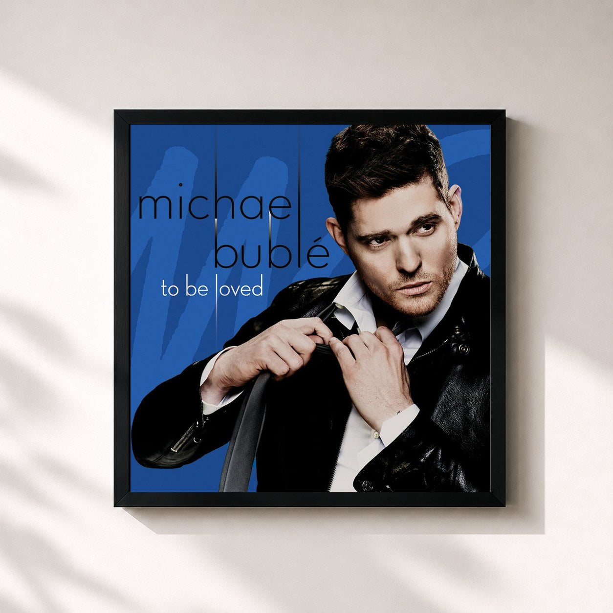 #noir Tableau carré de l'album To Be Loved (Deluxe) de Michael Bublé, cadre noir 32x32 cm