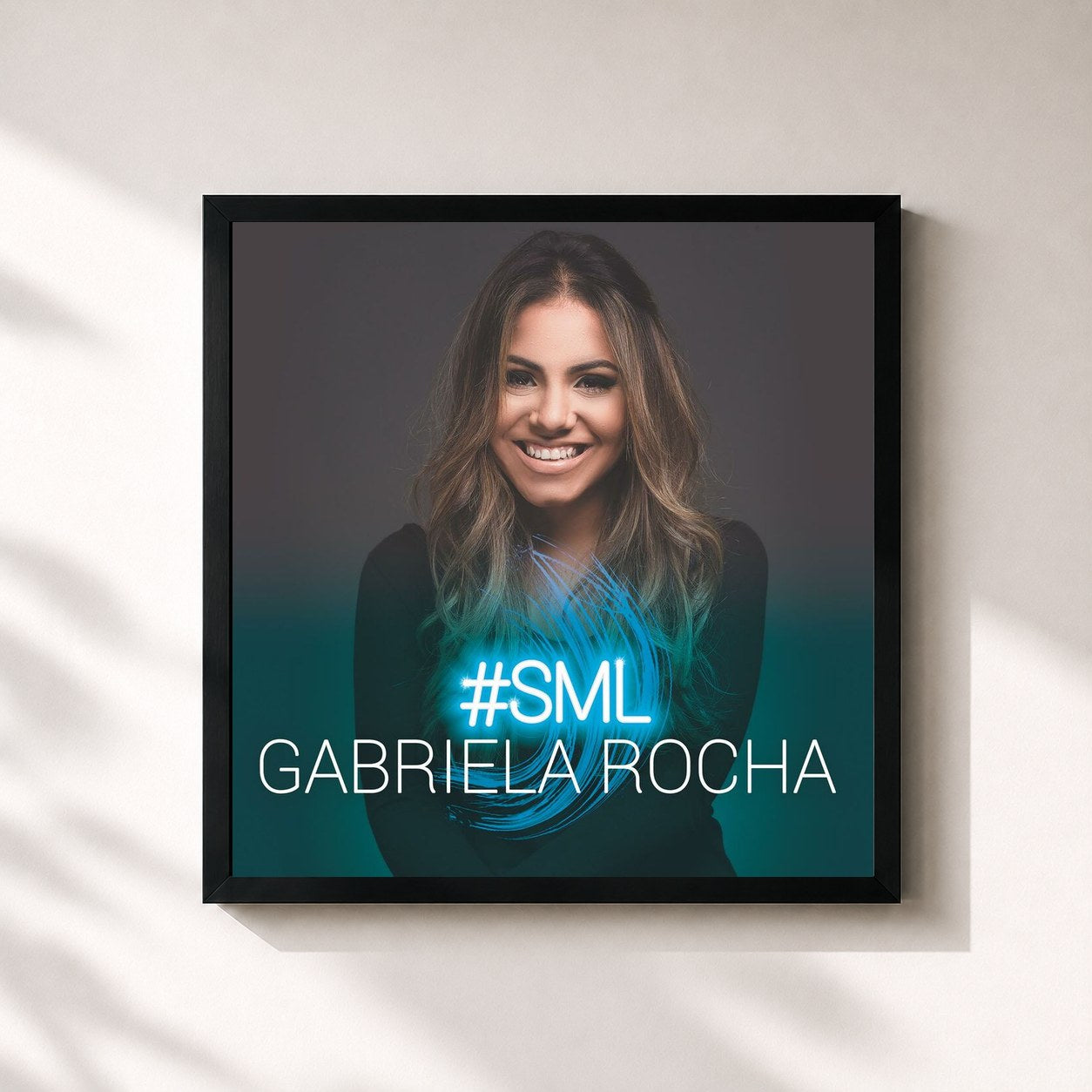 #noir Tableau carré de l'album #SML de Gabriela Rocha, cadre noir 32x32 cm