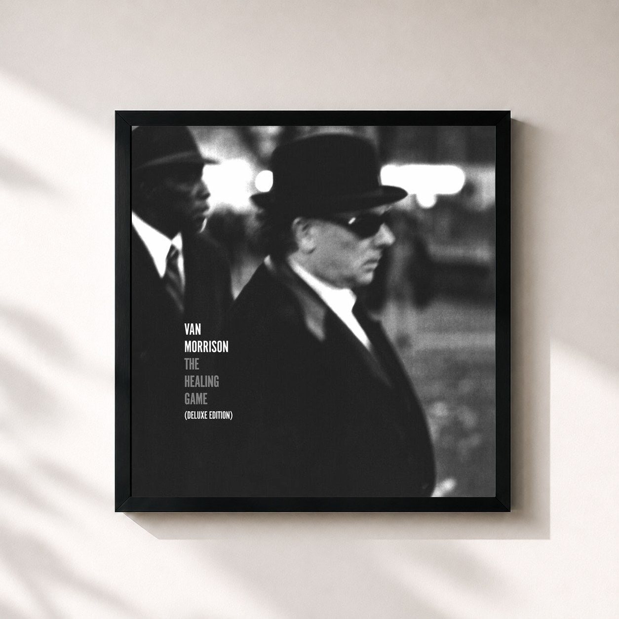 #noir Tableau carré de l'album The Healing Game (Deluxe Edition) de Van Morrison, cadre noir 32x32 cm