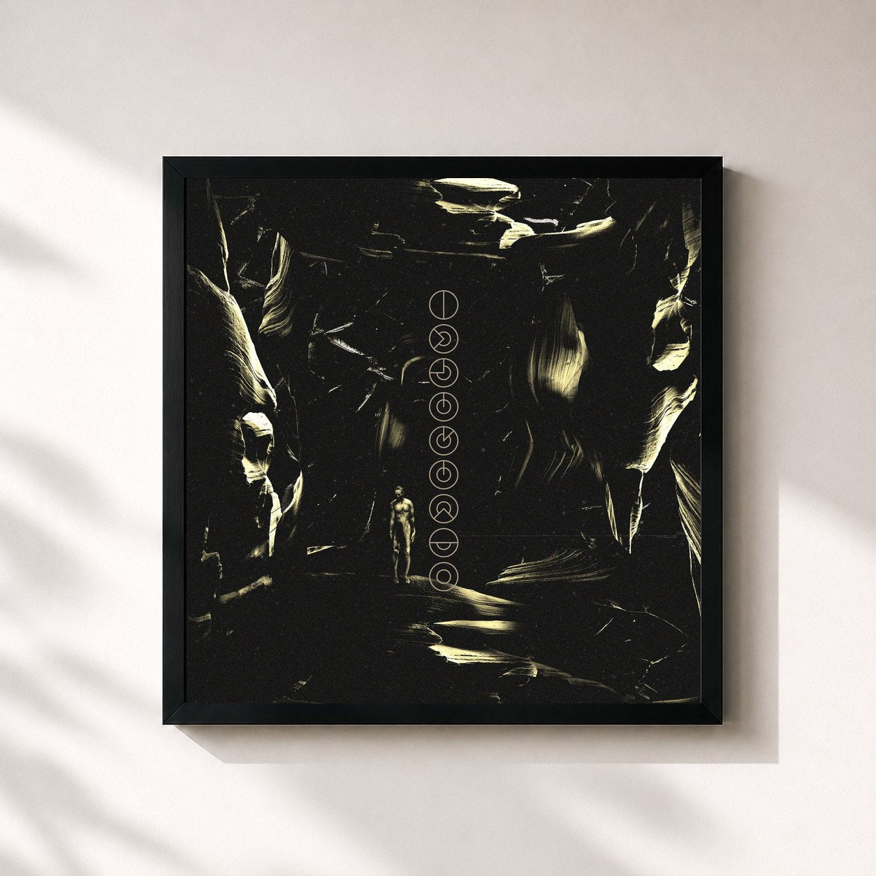 #noir Tableau carré de l'album LABIRINTO de Scalene, cadre noir 32x32 cm