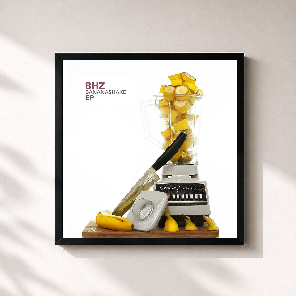 #noir Tableau carré de l'album Bananashake de BHZ, cadre noir 32x32 cm