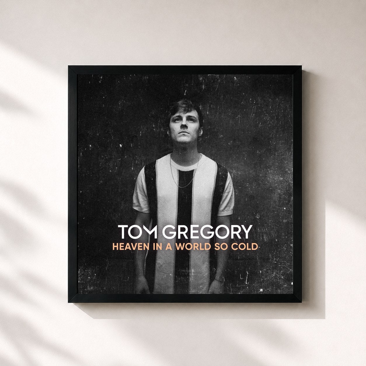 #noir Tableau carré de l'album Heaven In A World So Cold de Tom Gregory, cadre noir 32x32 cm