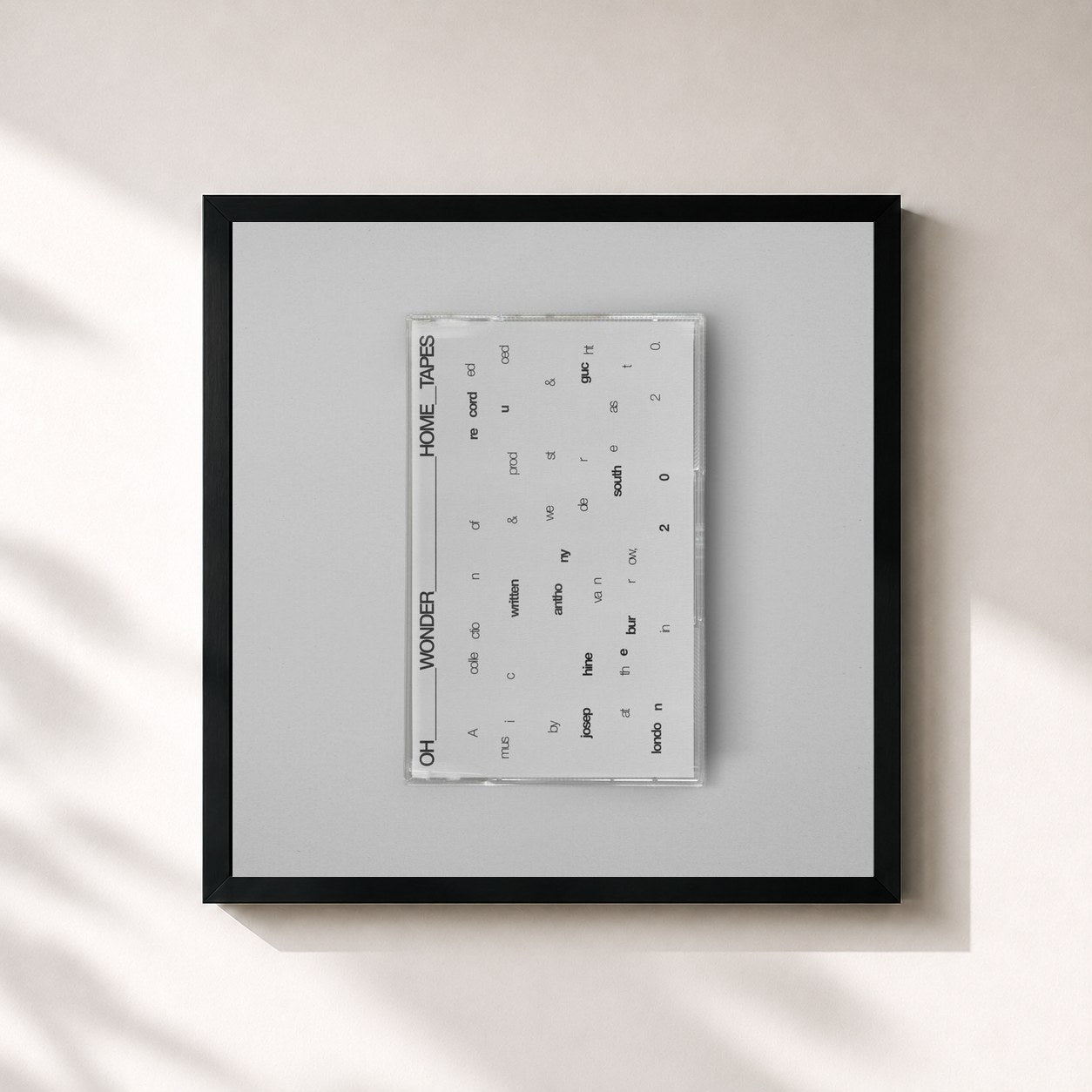 #noir Tableau carré de l'album Home Tapes de Oh Wonder, cadre noir 32x32 cm