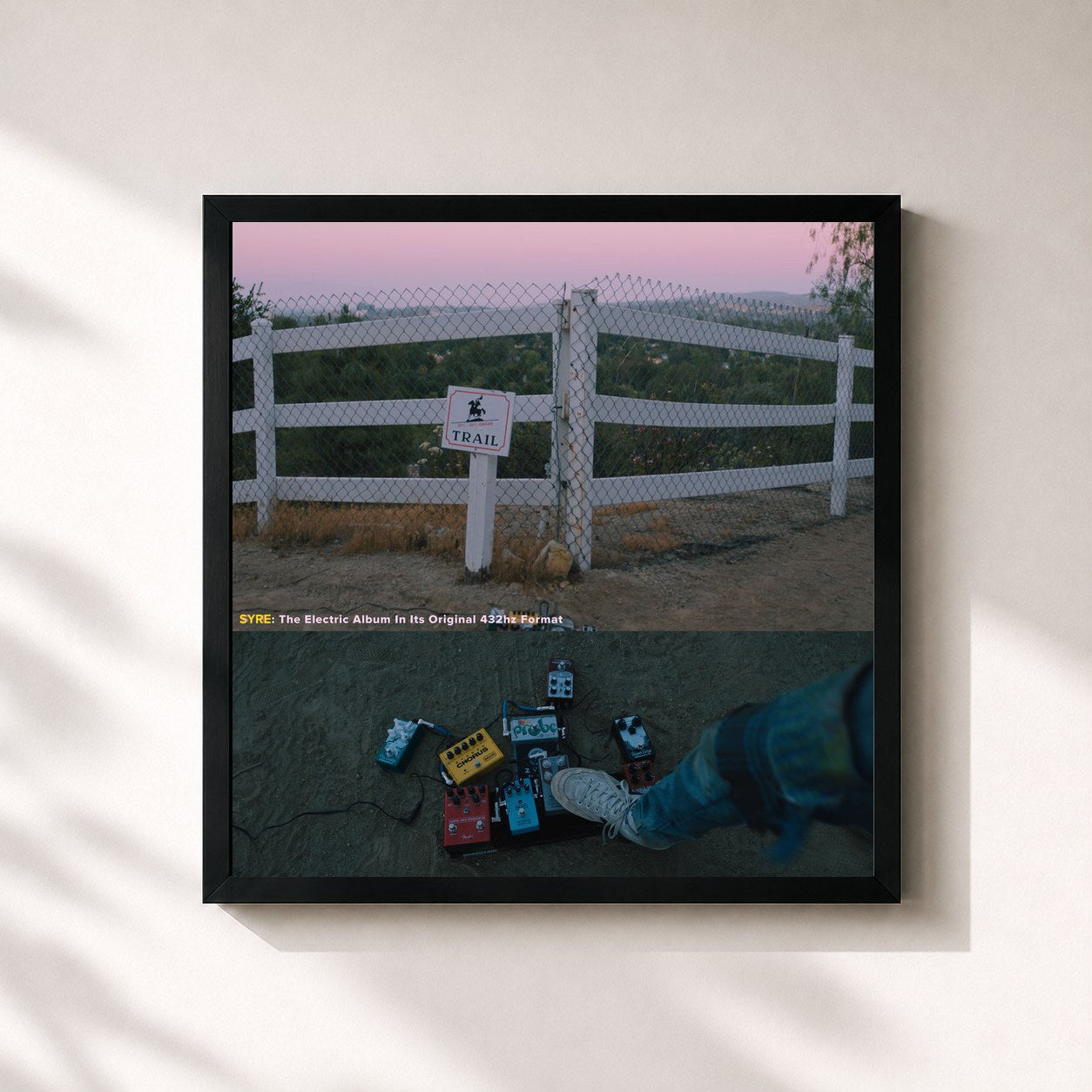 #noir Tableau carré de l'album SYRE: THE ELECTRIC ALBUM de Jaden, cadre noir 32x32 cm