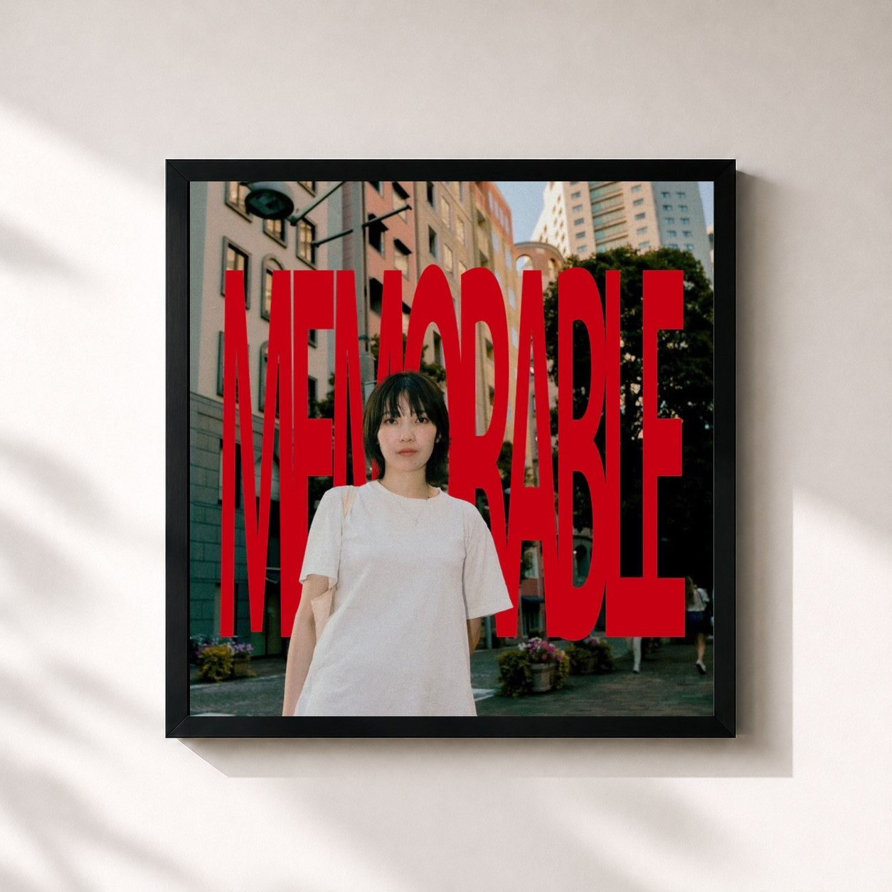 #noir Tableau carré de l'album MEMORABLE de Arisa, cadre noir 32x32 cm