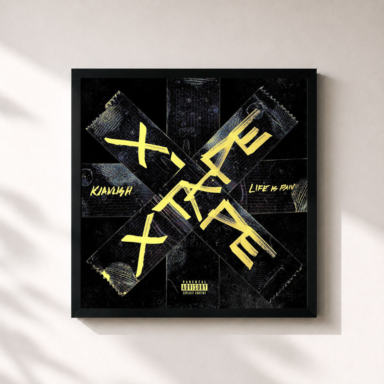 #noir Tableau carré de l'album X - TAPE de KIANUSH, cadre noir 32x32 cm