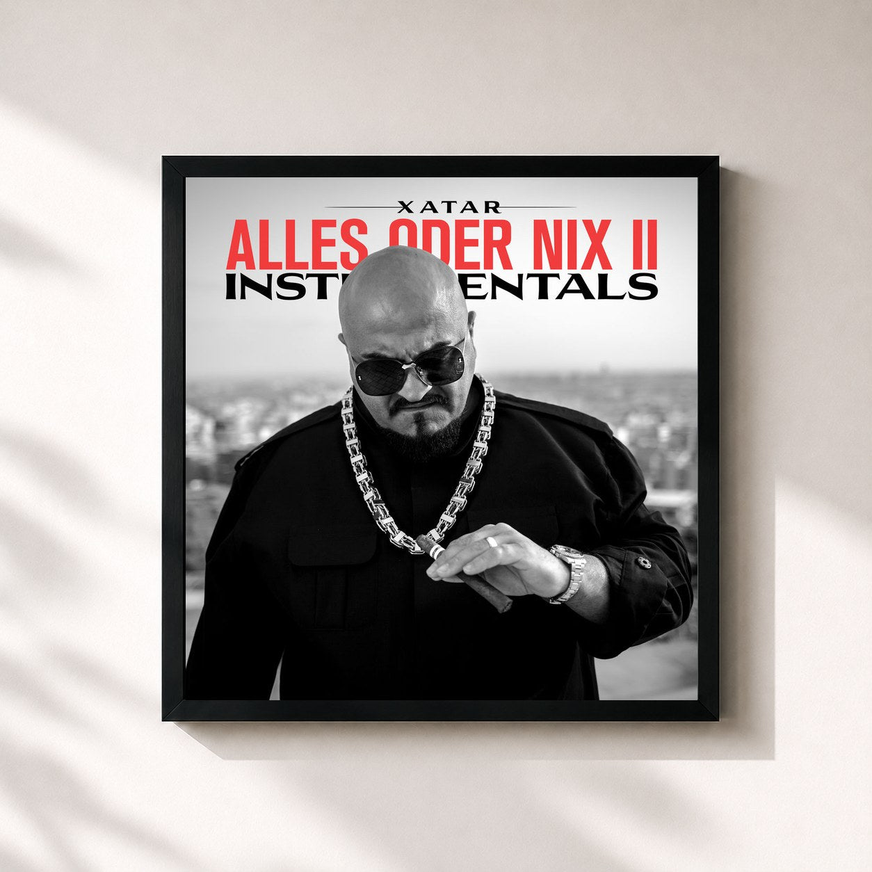 #noir Tableau carré de l'album ALLES ODER NIX II (Instrumentals) de Xatar, cadre noir 32x32 cm
