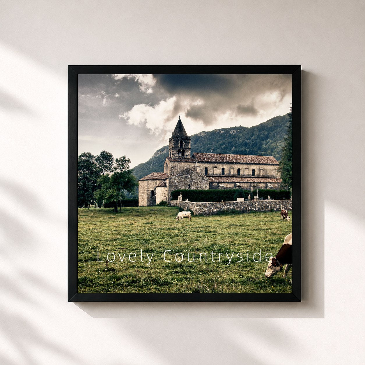 #noir Tableau carré de l'album Lovely Countryside de Annie, cadre noir 32x32 cm