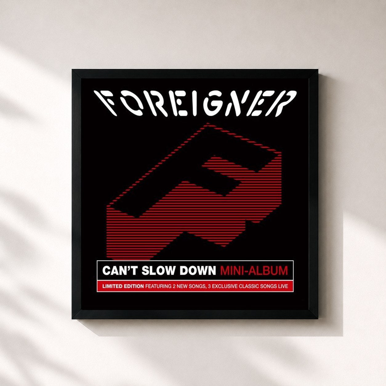 #noir Tableau carré de l'album Can't Slow Down (Mini Album) de Foreigner, cadre noir 32x32 cm