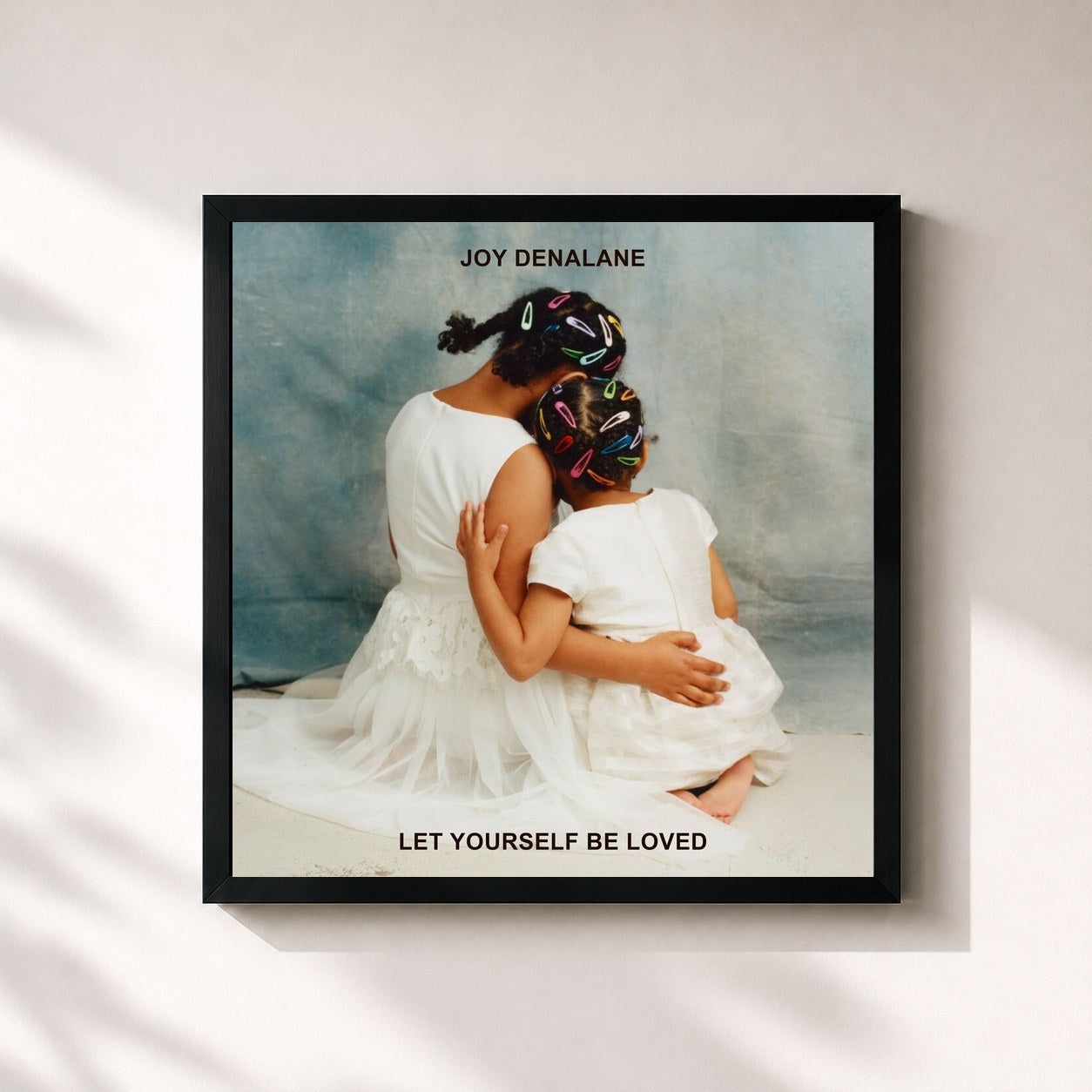 #noir Tableau carré de l'album Let Yourself Be Loved de Joy Denalane, cadre noir 32x32 cm
