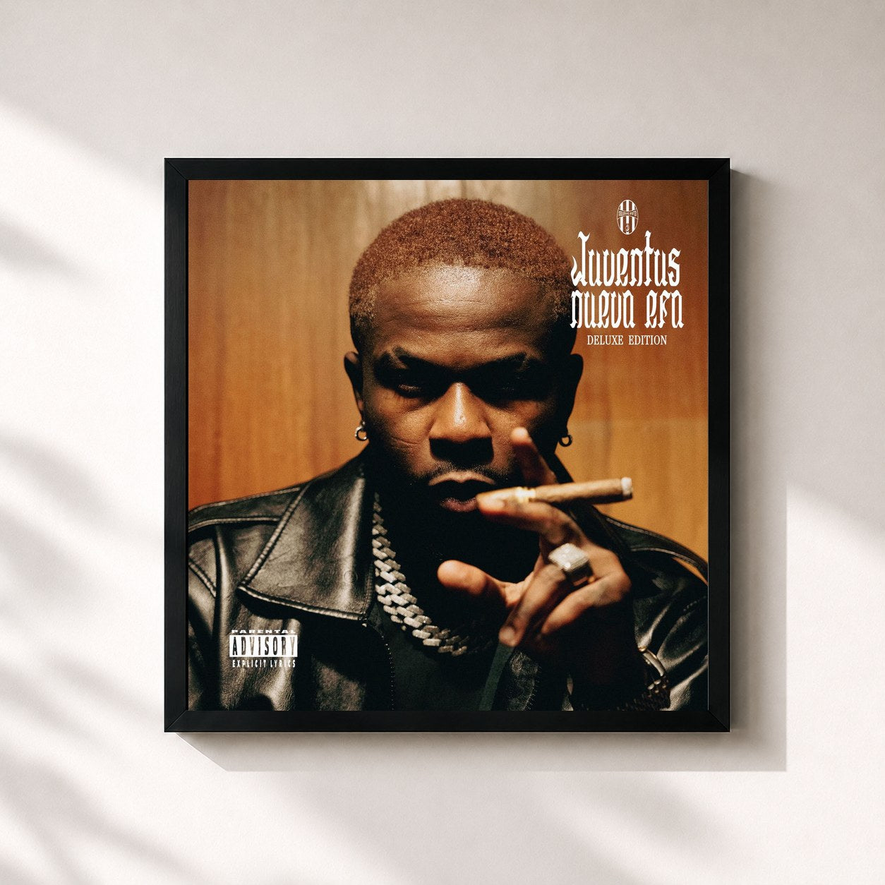 #noir Tableau carré de l'album Juventus Nueva Era (Deluxe Edition) de Didi B, cadre noir 32x32 cm