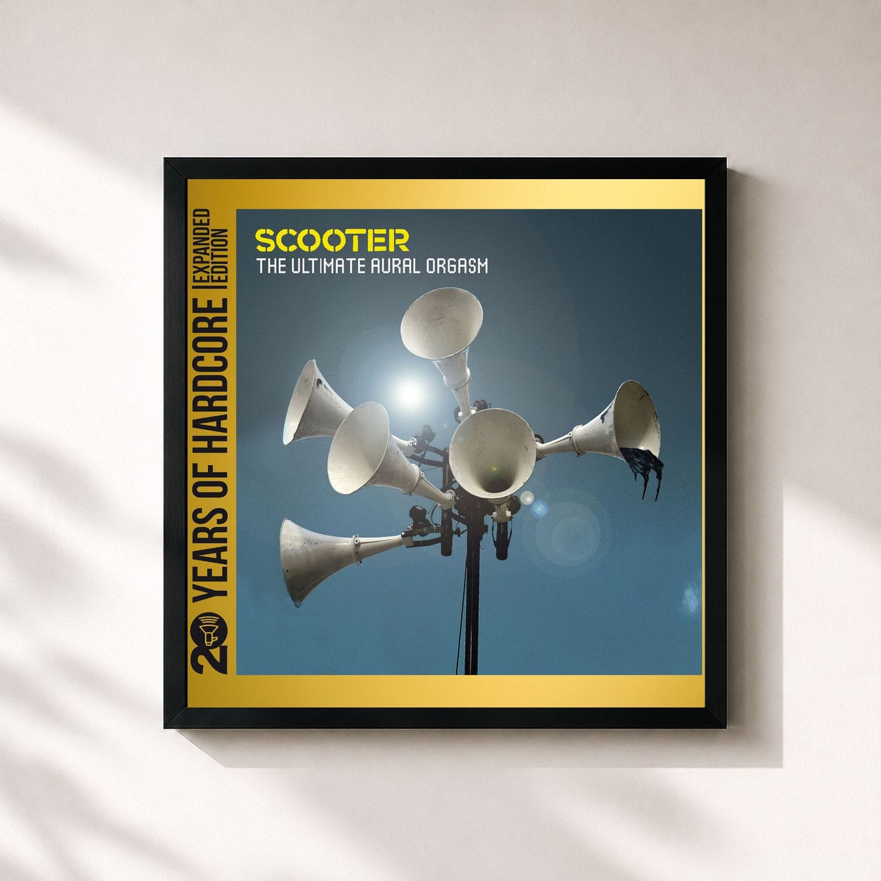 #noir Tableau carré de l'album The Ultimate Aural Orgasm (20 Years Of Hardcore Expanded Edition / Remastered) de Scooter, cadre noir 32x32 cm