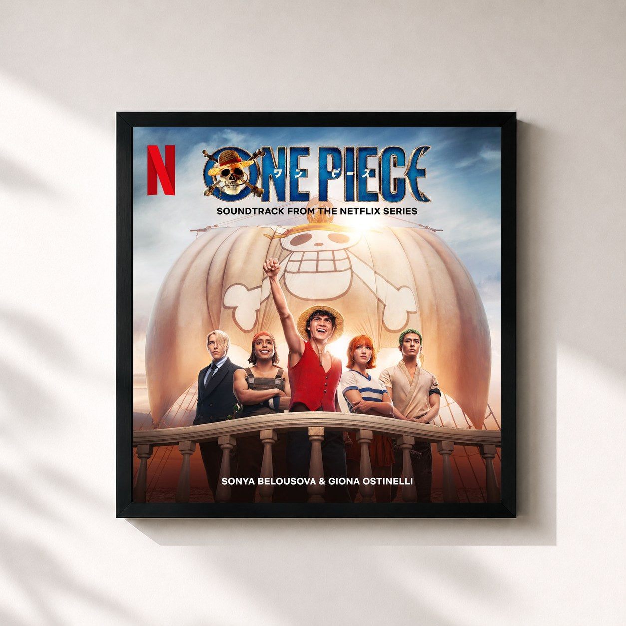 #noir Tableau carré de l'album One Piece (Soundtrack from the Netflix Series) de Sonya Belousova, cadre noir 32x32 cm