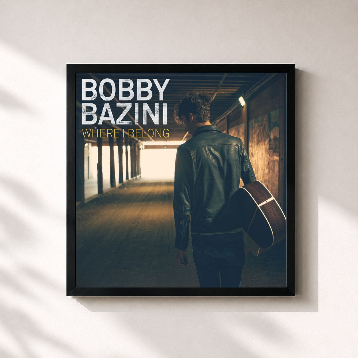 #noir Tableau carré de l'album Where I Belong de Bobby Bazini, cadre noir 32x32 cm