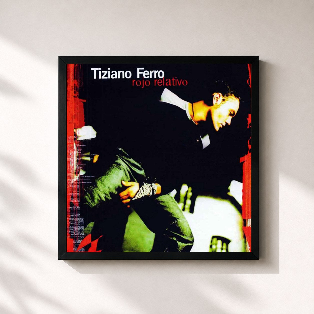 #noir Tableau carré de l'album Rojo Relativo de Tiziano Ferro, cadre noir 32x32 cm