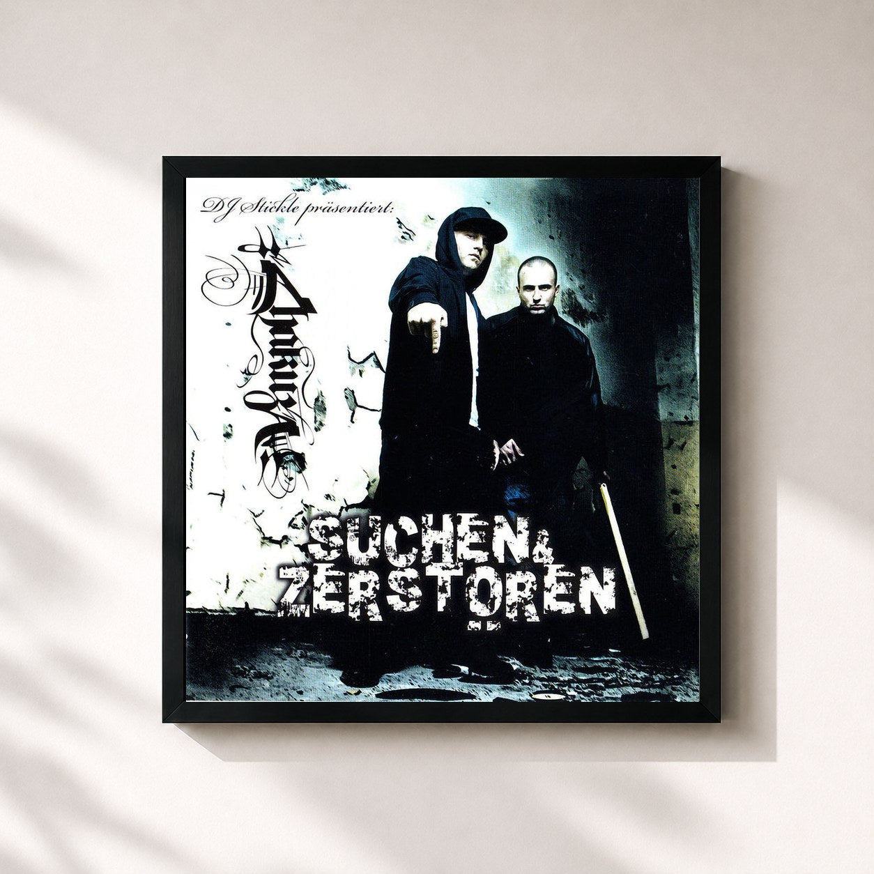 #noir Tableau carré de l'album Suchen & Zerstören de Chakuza, cadre noir 32x32 cm