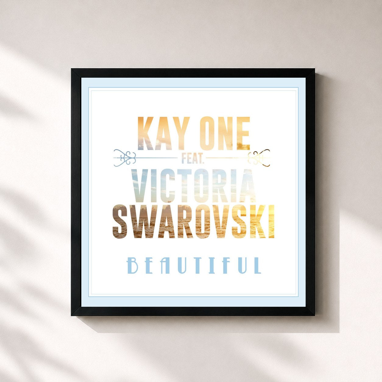 #noir Tableau carré de l'album Beautiful EP de Kay One, cadre noir 32x32 cm