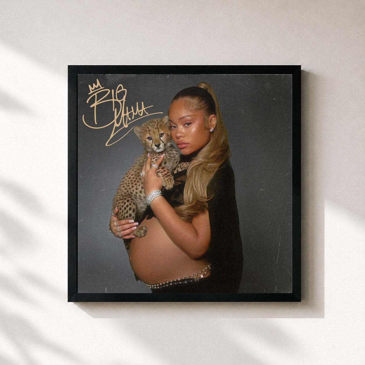 #noir Tableau carré de l'album Big Mama de Latto, cadre noir 32x32 cm