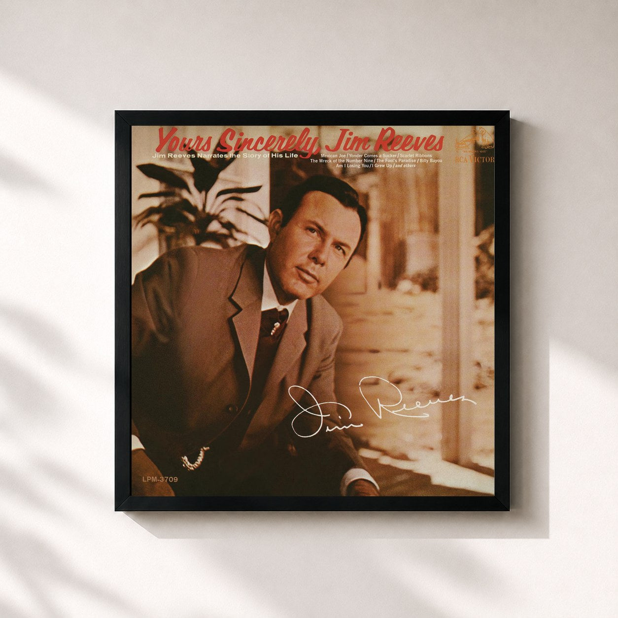 #noir Tableau carré de l'album Yours Sincerely de Jim Reeves, cadre noir 32x32 cm