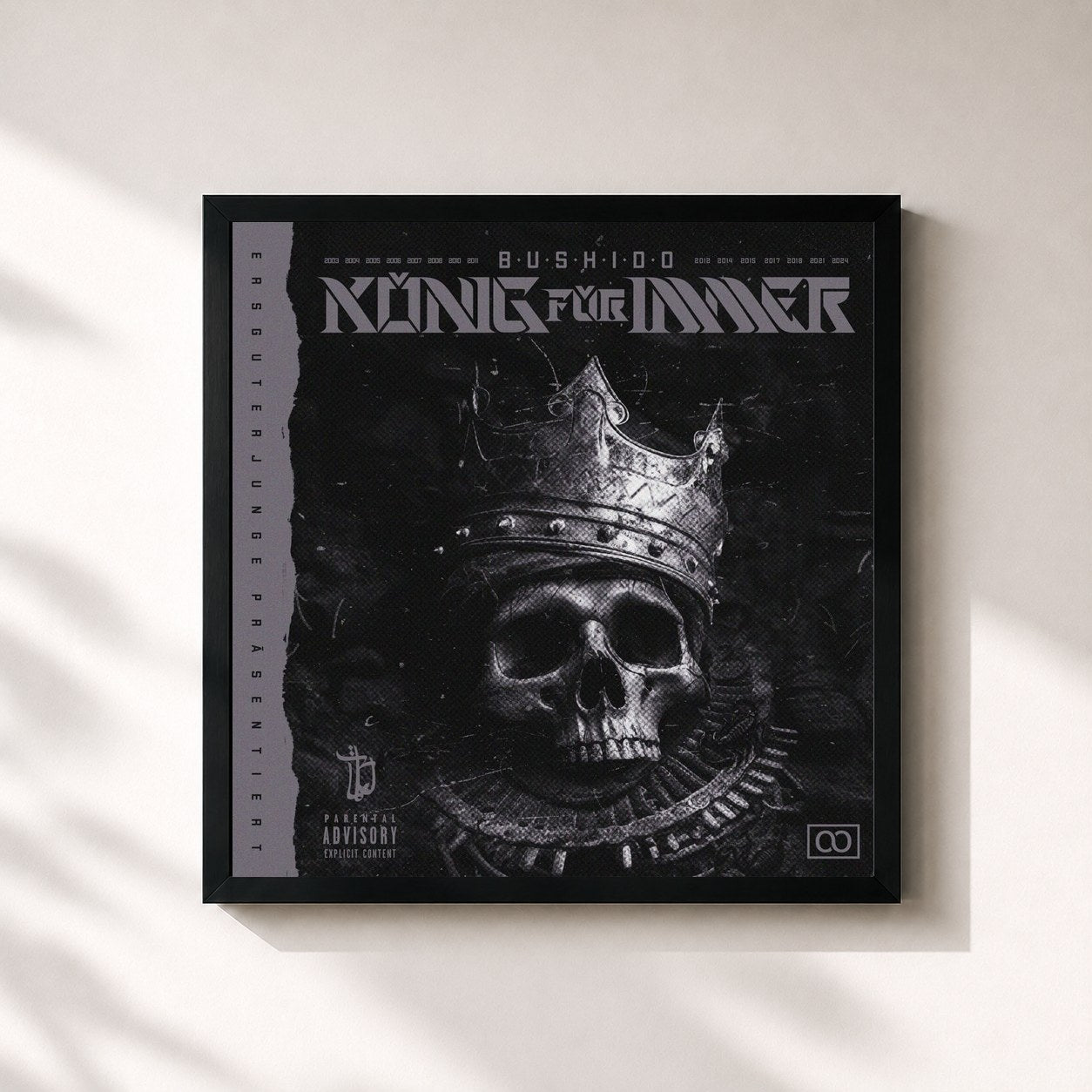 #noir Tableau carré de l'album König für immer de Bushido, cadre noir 32x32 cm