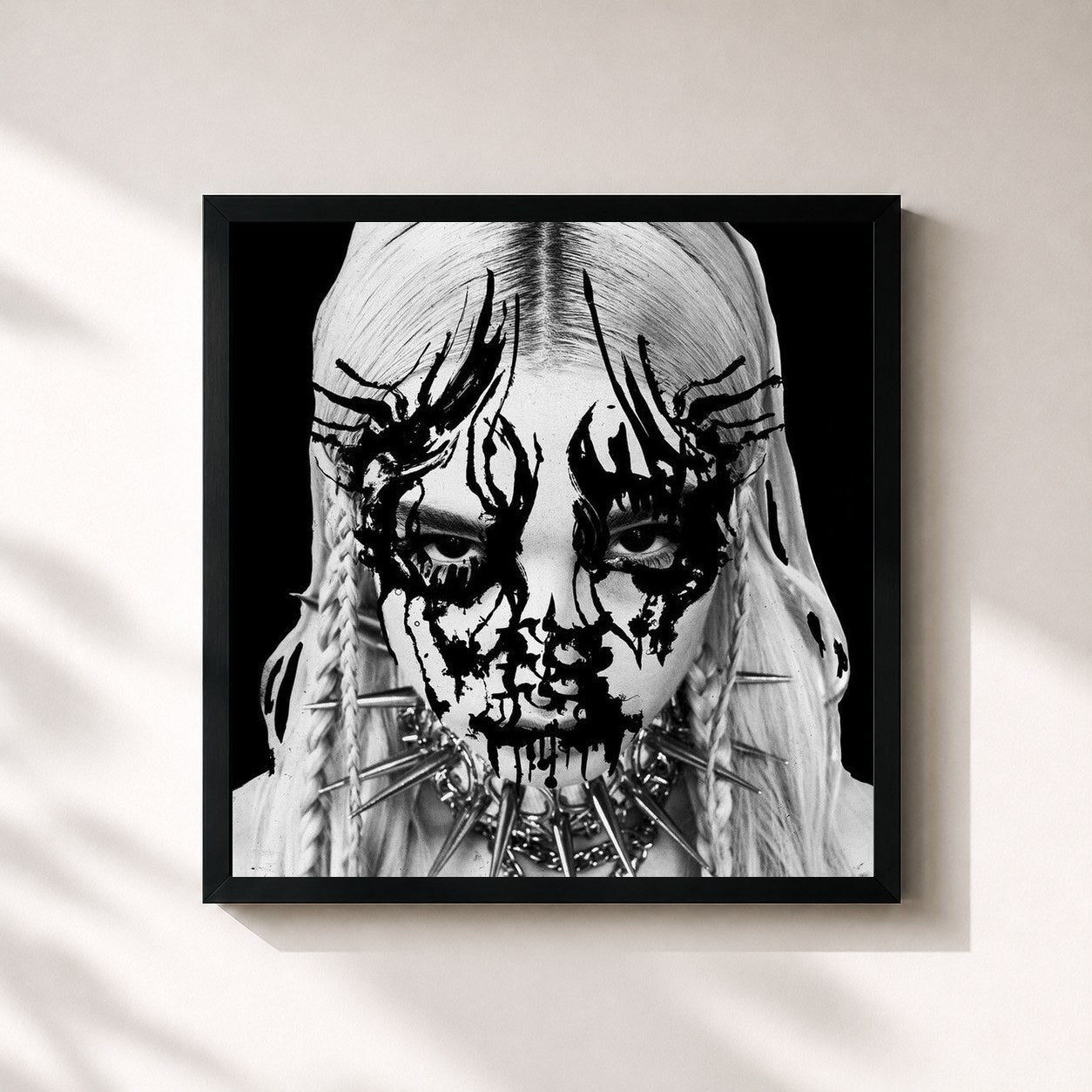 #noir Tableau carré de l'album I Disagree de Poppy, cadre noir 32x32 cm