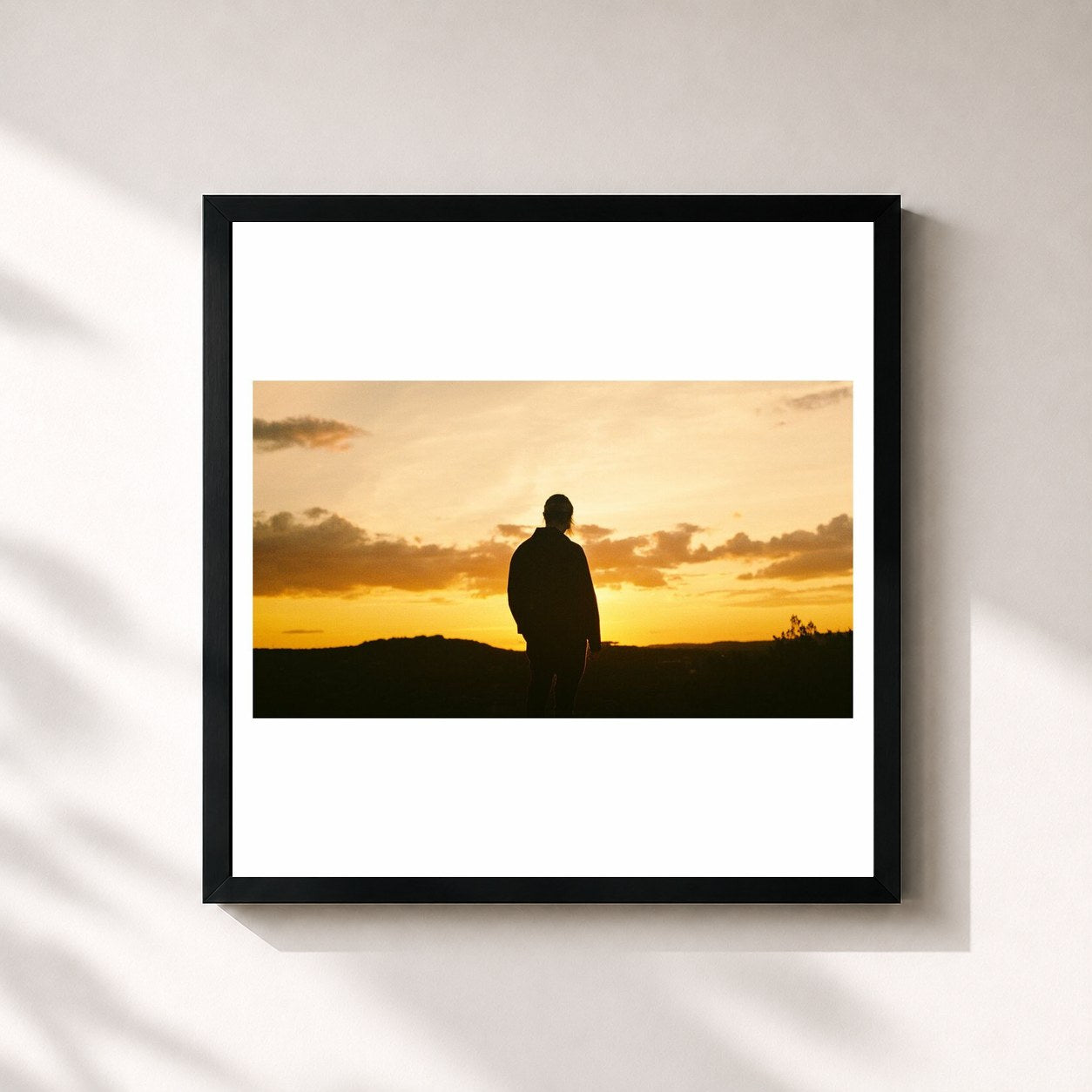 #noir Tableau carré de l'album always (EP) de Keshi, cadre noir 32x32 cm