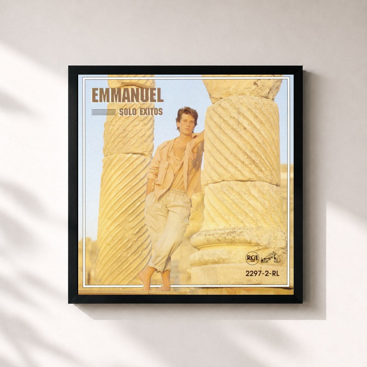 #noir Tableau carré de l'album Solo Exitos de Emmanuel, cadre noir 32x32 cm
