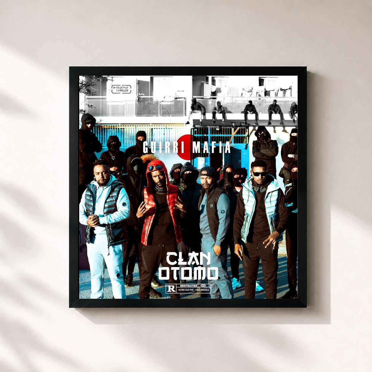 #noir Tableau carré de l'album Clan ötomo de Guirri Mafia, cadre noir 32x32 cm