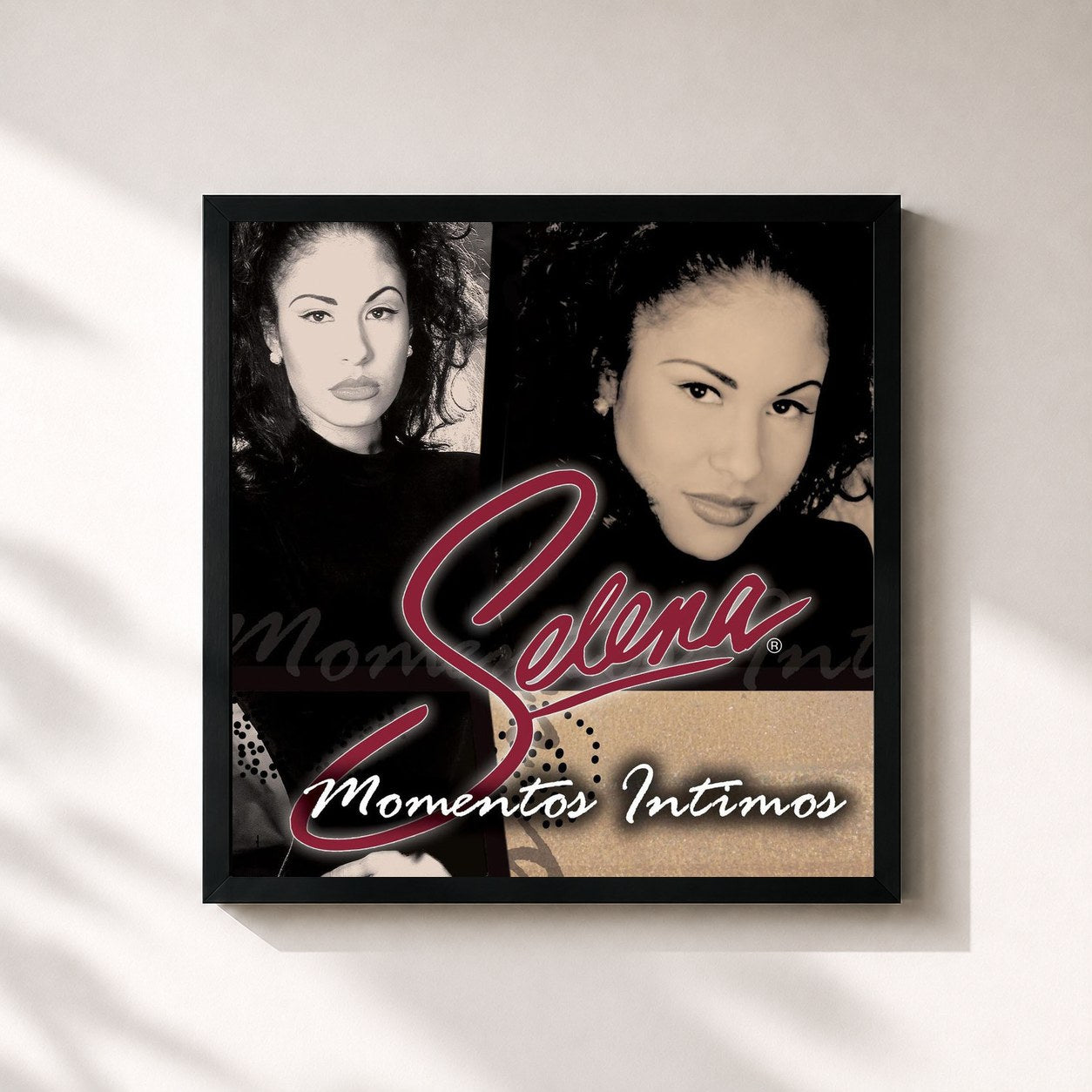 #noir Tableau carré de l'album Momentos Intimos de Selena, cadre noir 32x32 cm
