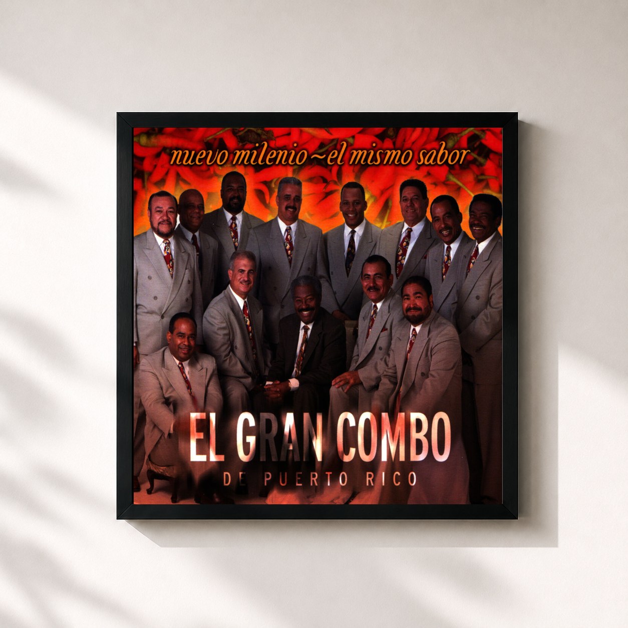 #noir Tableau carré de l'album Nuevo Milenio - El Mismo Sabor de El Gran Combo, cadre noir 32x32 cm