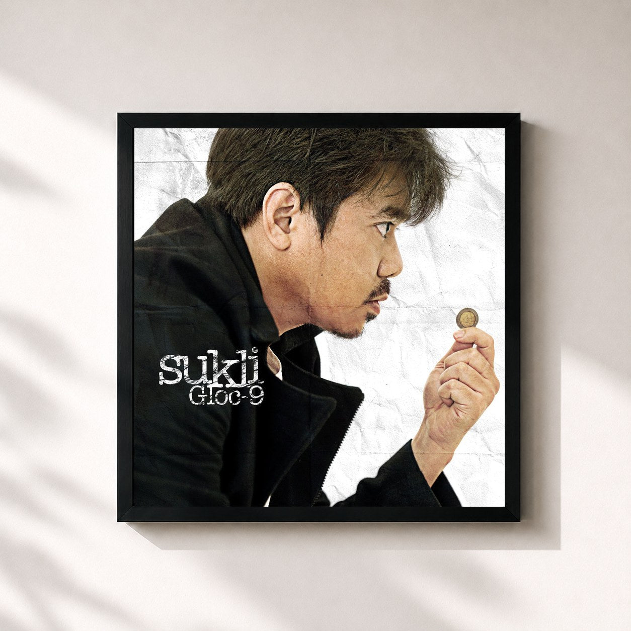 #noir Tableau carré de l'album Sukli de Gloc 9, cadre noir 32x32 cm